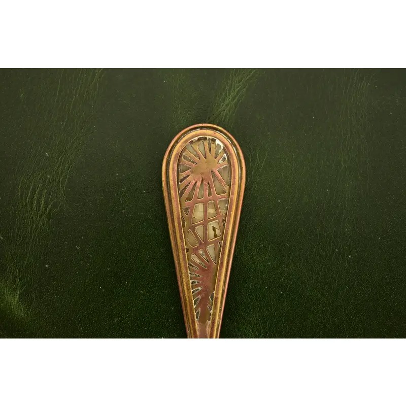 Tiffany Studios New York Pine Needle Pattern Bronze Doré and Slag Glass Letter Opener - Image 7