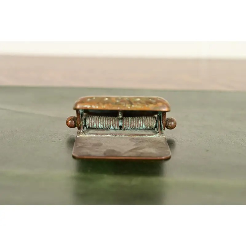 Tiffany Studios New York Zodiac Pattern Bronze Large Paper Clip - Image 8