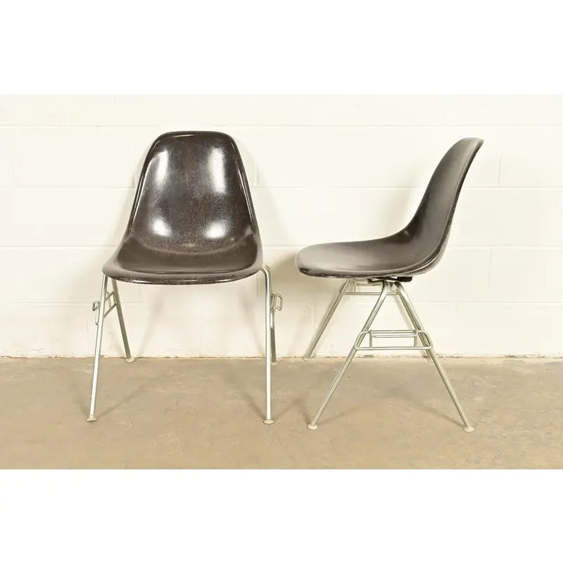 Charles & Ray Eames for Herman Miller DSS Seal Brown Stacking Shell Chairs | Set of Eight - Image 11