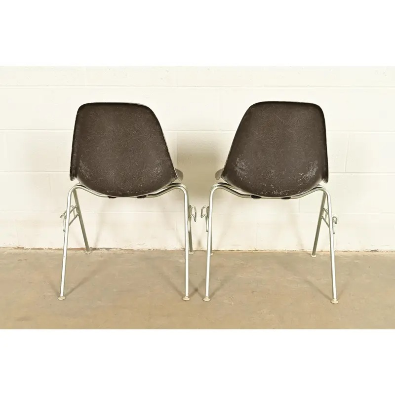 Charles & Ray Eames for Herman Miller DSS Seal Brown Stacking Shell Chairs | Set of Eight - Image 12