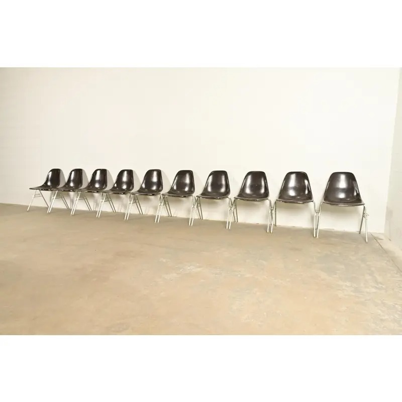 Charles & Ray Eames for Herman Miller DSS Seal Brown Stacking Shell Chairs | Set of Ten - Image 2