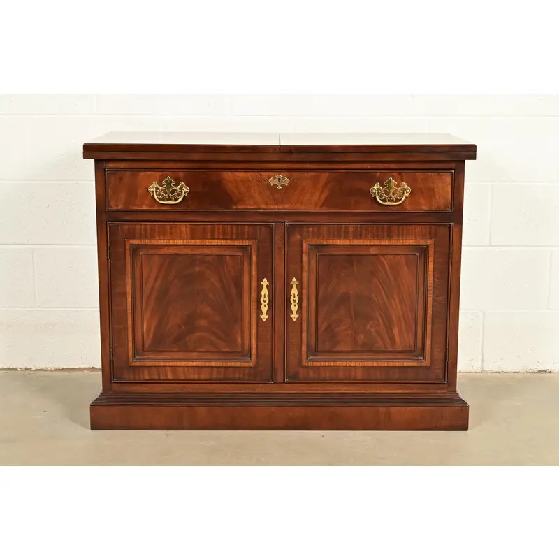 Drexel Heritage Georgian Flame Mahogany Flip Top Buffet Server or Bar Cabinet - Image 2