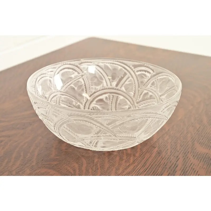 Lalique "Pinsons" Art Deco Frosted Crystal Glass Bowl, Circa 1930s - Image 2