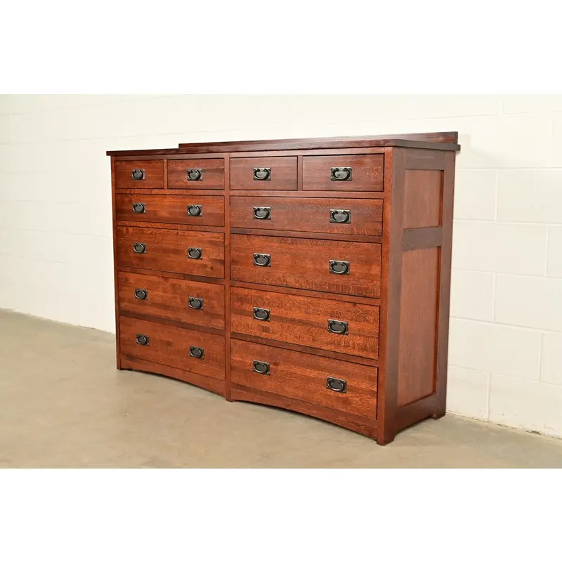 Stickley Style Mission Oak Arts & Crafts Twelve-Drawer Dresser or Chest of Drawers - Image 2