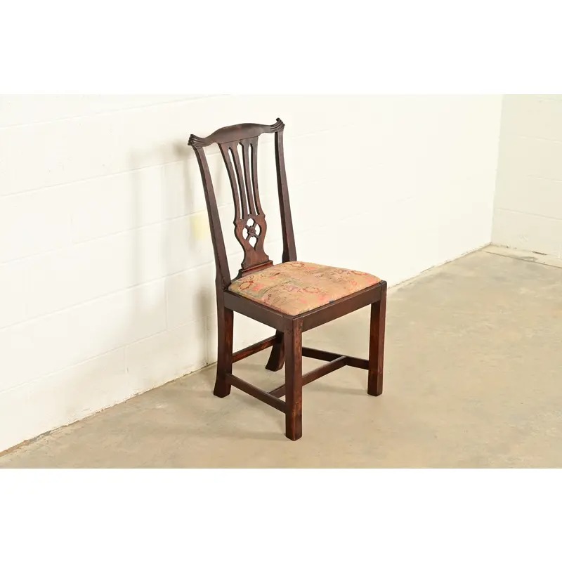 18th Century Antique Thomas Chippendale Period Carved Mahogany Side Chair or Dining Chair - Image 3