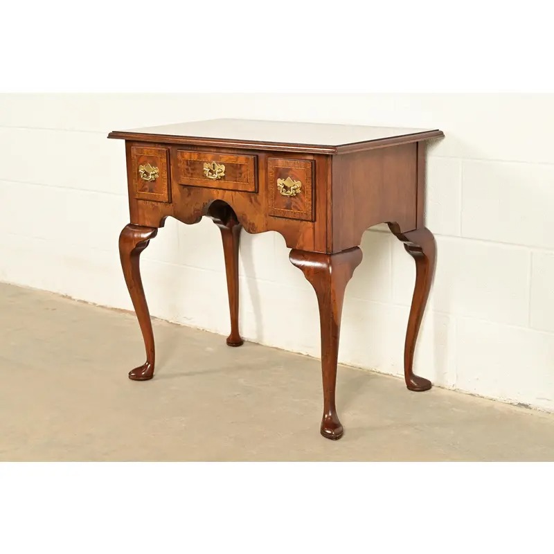 Councill Furniture Queen Anne Inlaid Mahogany Lowboy Dresser or Console Table - Image 3