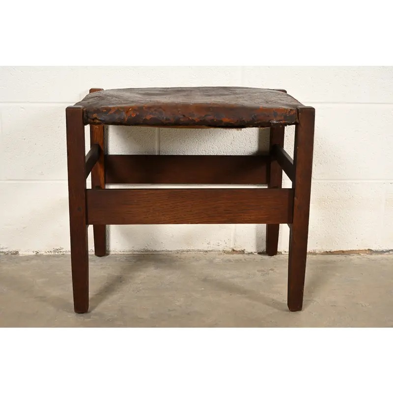 Gustav Stickley Antique Mission Oak Arts & Crafts Stool or Ottoman, Circa 1910 - Image 3