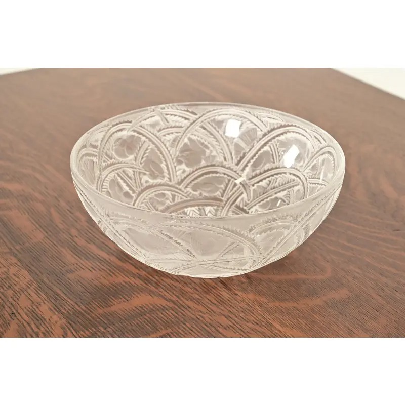 Lalique "Pinsons" Art Deco Frosted Crystal Glass Bowl, Circa 1930s - Image 3