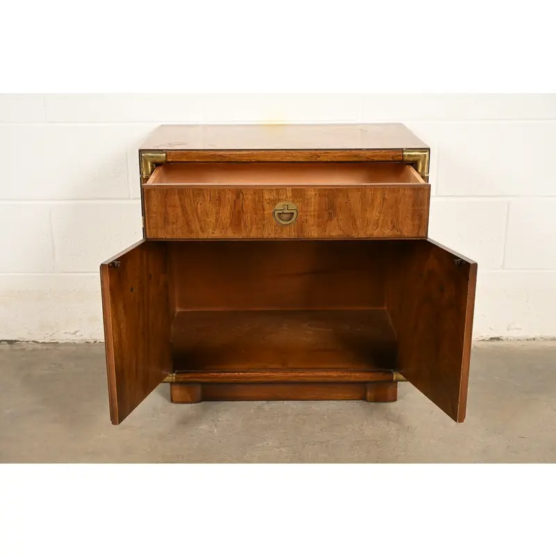 Drexel Heritage Mid-Century Modern Hollywood Regency Campaign Walnut Nightstand, 1970s - Image 5