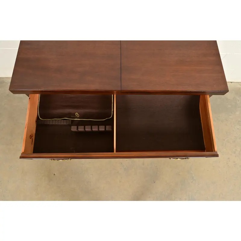 Drexel Heritage Georgian Flame Mahogany Flip Top Buffet Server or Bar Cabinet - Image 6