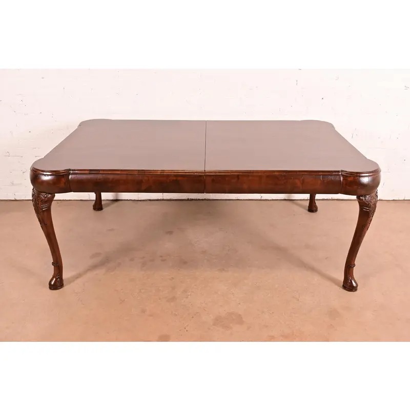 19th Century Antique Queen Anne Burl Wood Extension Dining Table, Newly Refinished - Image 7