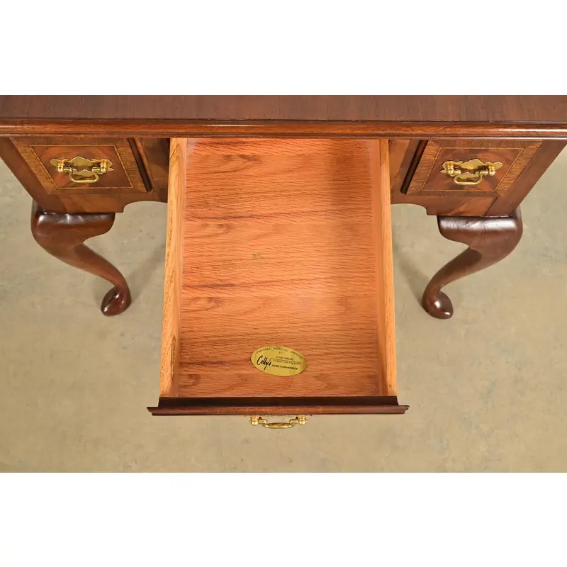 Councill Furniture Queen Anne Inlaid Mahogany Lowboy Dresser or Console Table - Image 7