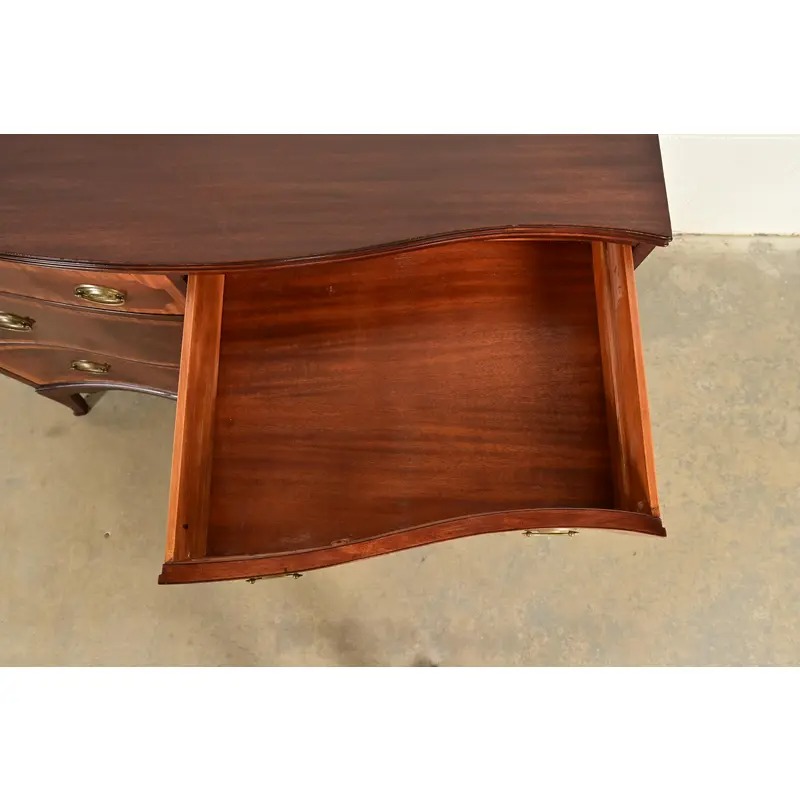 Antique Georgian Banded Flame Mahogany Chest of Drawers by Luce Furniture, Circa 1920s - Image 8