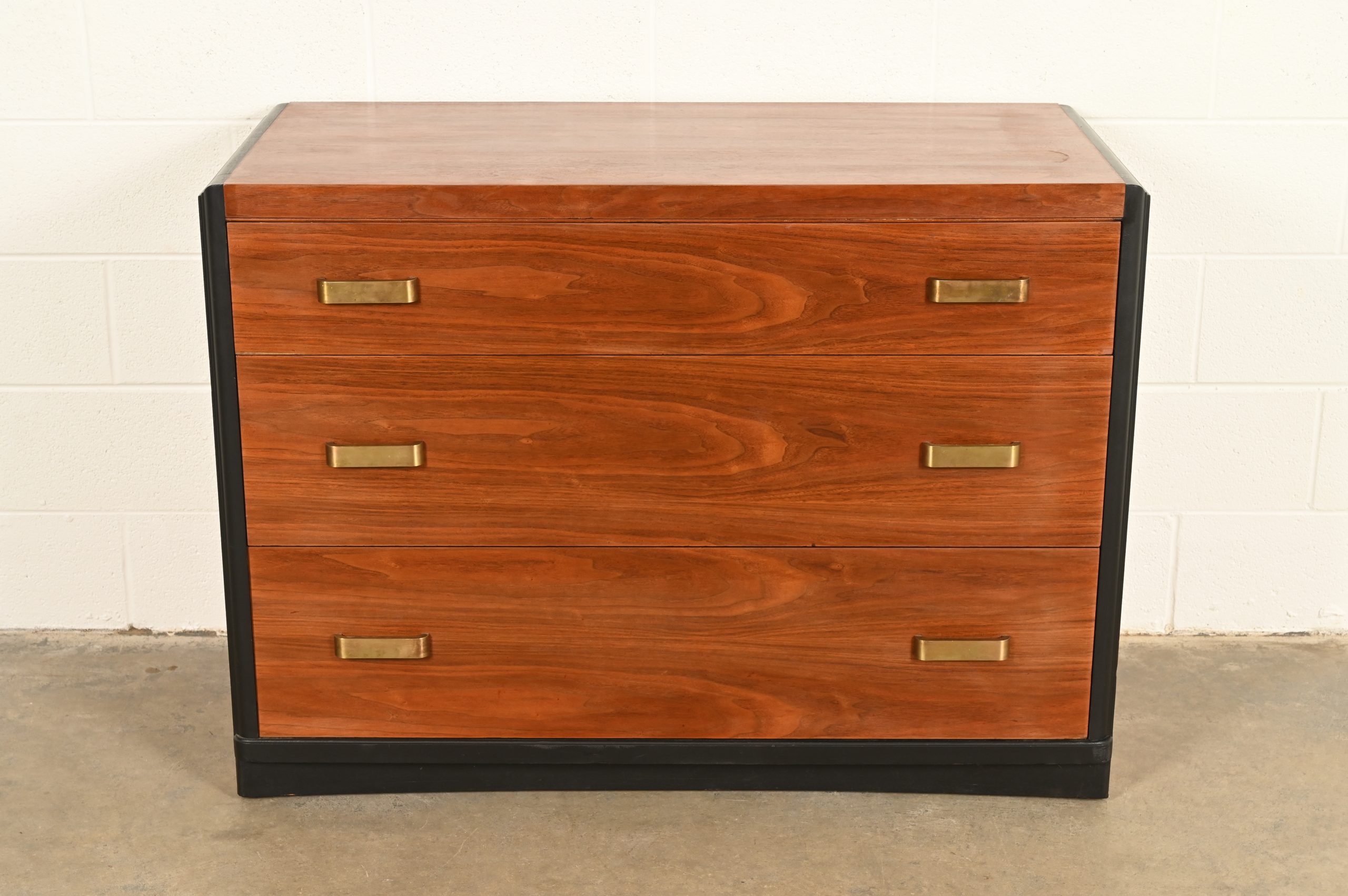 Donald Deskey Style Art Deco Walnut Dresser or Chest of Drawers, Circa 1940s - Image 4