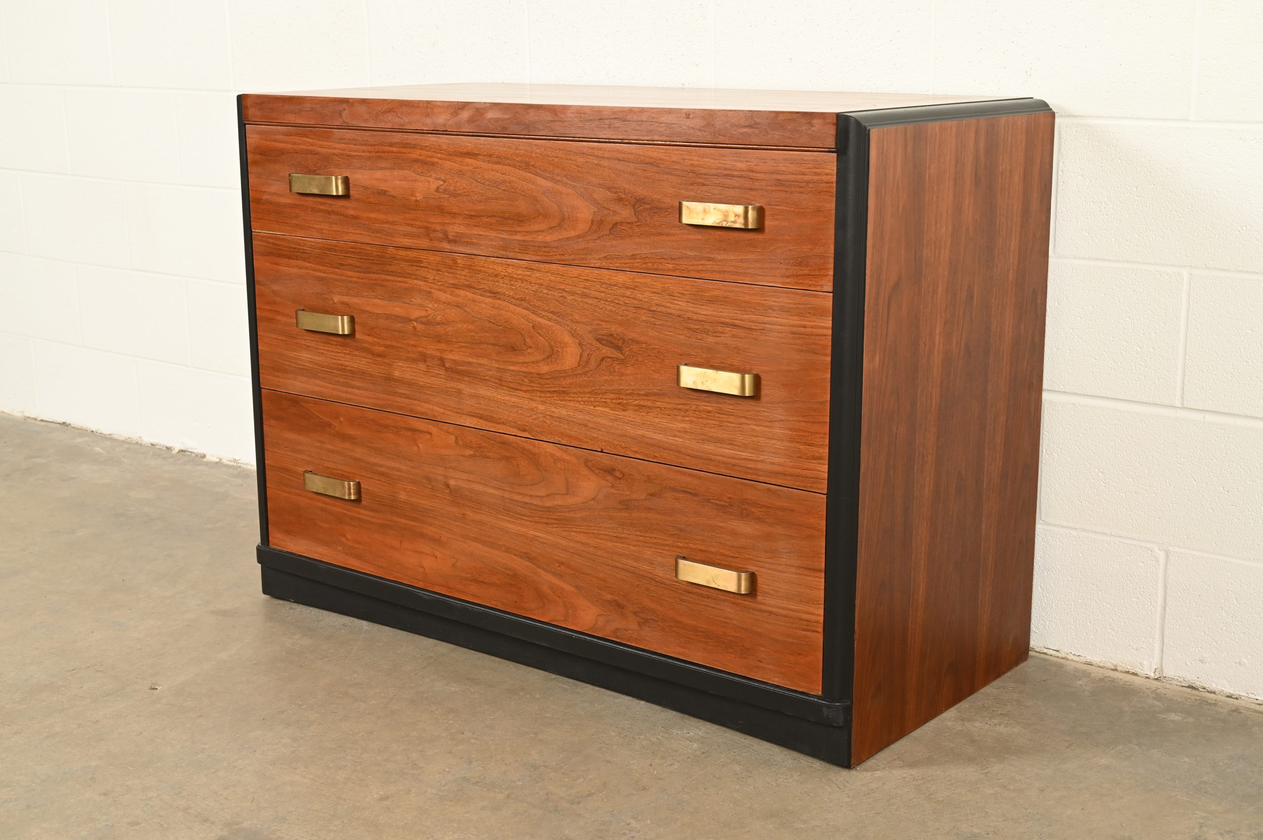 Donald Deskey Style Art Deco Walnut Dresser or Chest of Drawers, Circa 1940s