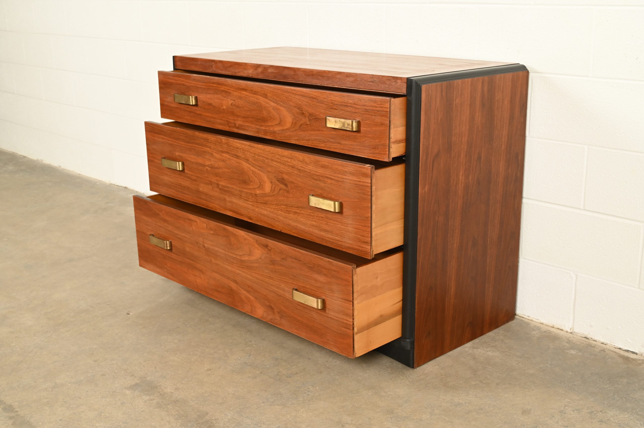 Donald Deskey Style Art Deco Walnut Dresser or Chest of Drawers, Circa 1940s - Image 8