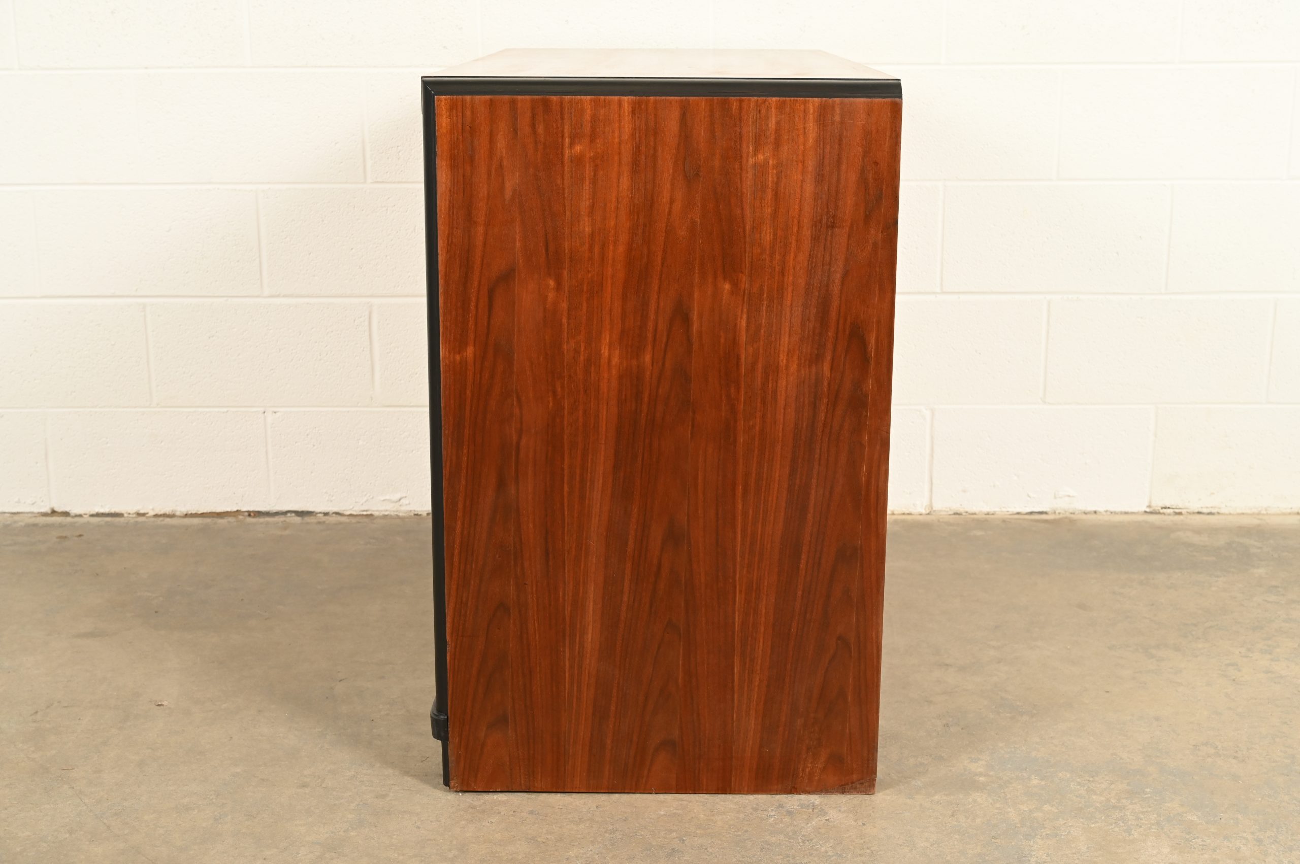 Donald Deskey Style Art Deco Walnut Dresser or Chest of Drawers, Circa 1940s - Image 13