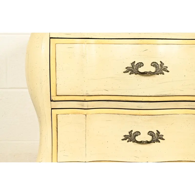White Furniture French Provincial Louis XV Cream Lacquered Nightstands, Pair - Image 10