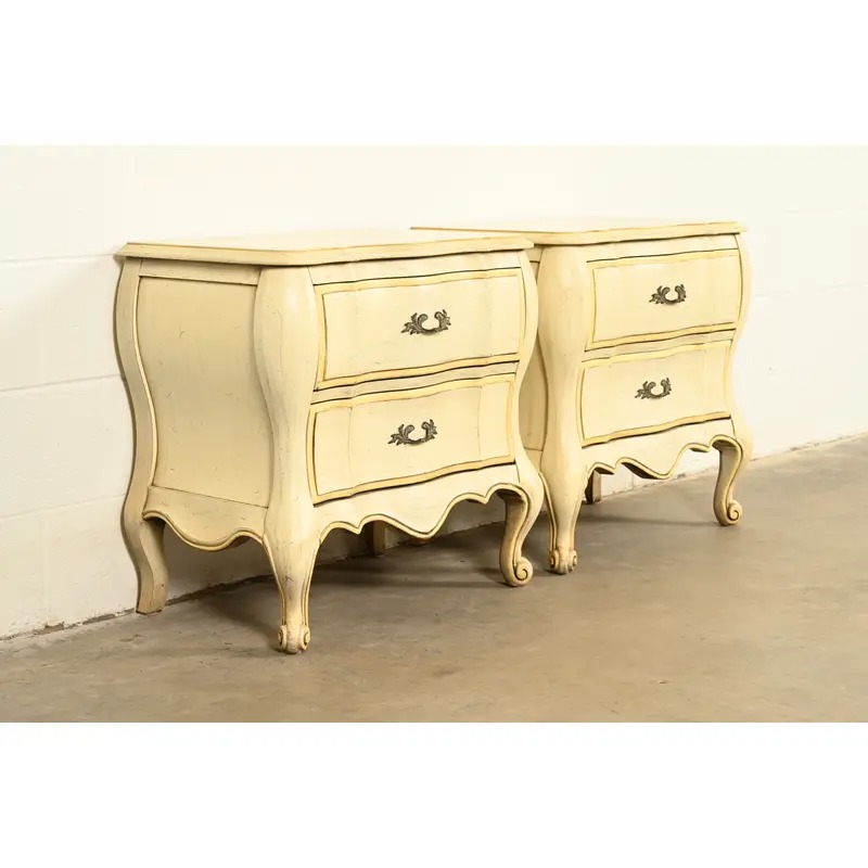 White Furniture French Provincial Louis XV Cream Lacquered Nightstands, Pair - Image 2
