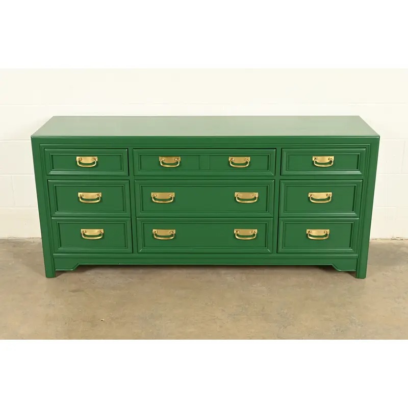 Thomasville Mid-Century Hollywood Regency Green Lacquered Dresser or Credenza | Newly Refinished - Image 4
