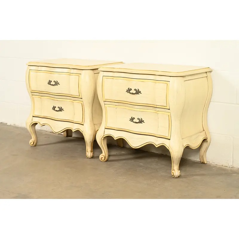 White Furniture French Provincial Louis XV Cream Lacquered Nightstands, Pair - Image 4