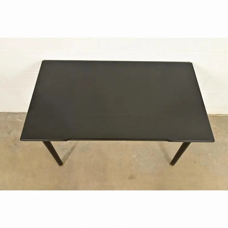 John Widdicomb Mid-Century Modern Hollywood Regency Black Lacquer and Brass Console Table, Newly Refinished - Image 5