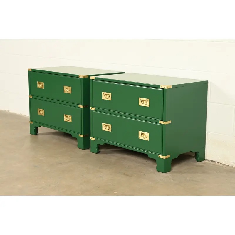 Drexel Heritage Mid-Century Hollywood Regency Campaign Green Lacquered Nightstands | Pair - Image 6