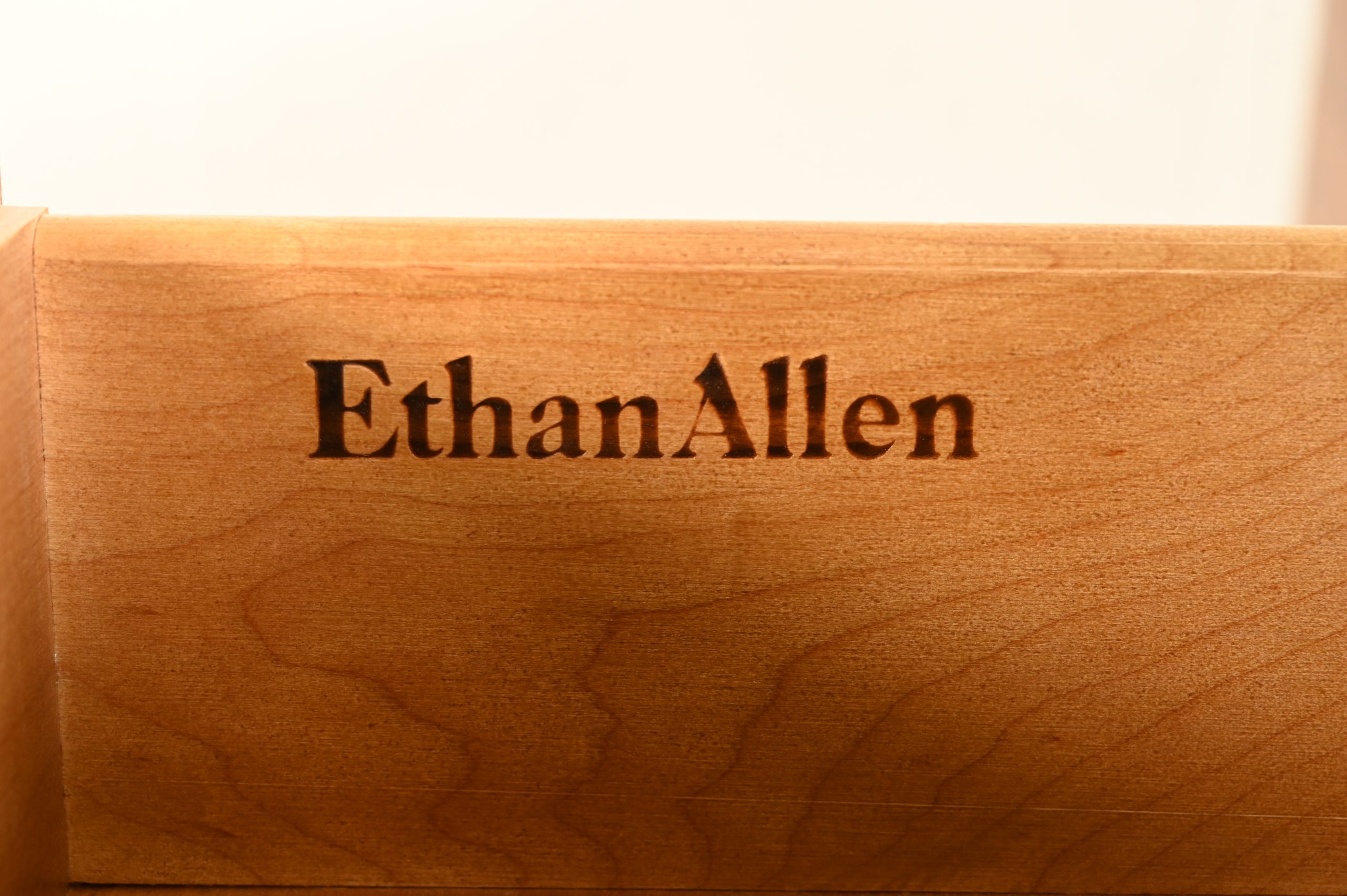 Ethan Allen Early American Solid Maple Chest-on-Chest Seven-Drawer Highboy Dresser - Image 12