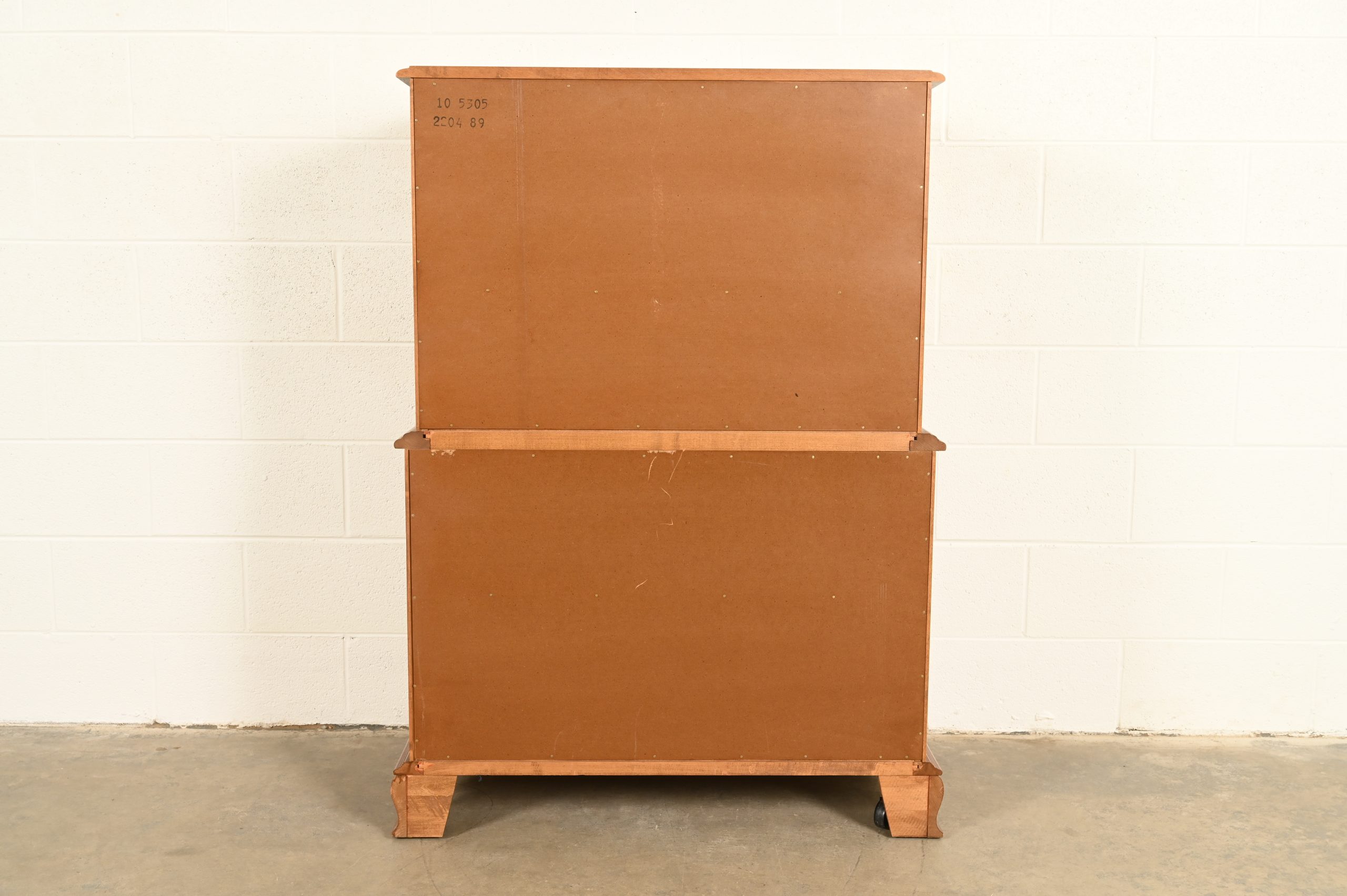 Ethan Allen Early American Solid Maple Chest-on-Chest Seven-Drawer Highboy Dresser - Image 16