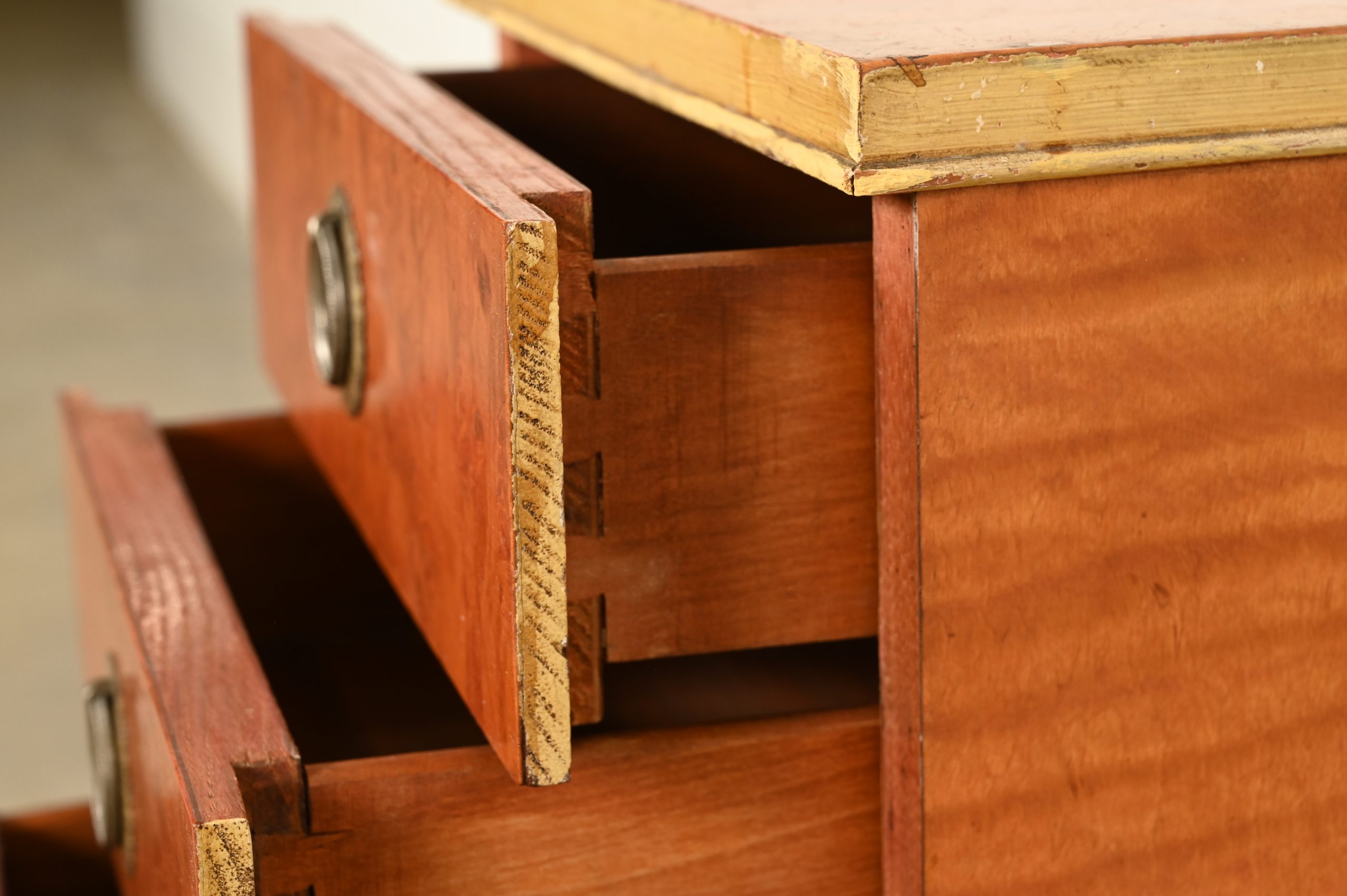 Romweber Style French Regency Louis XVI Burl Wood and Parcel Painted Three-Drawer Bedside Chest, Circa 1940s - Image 8