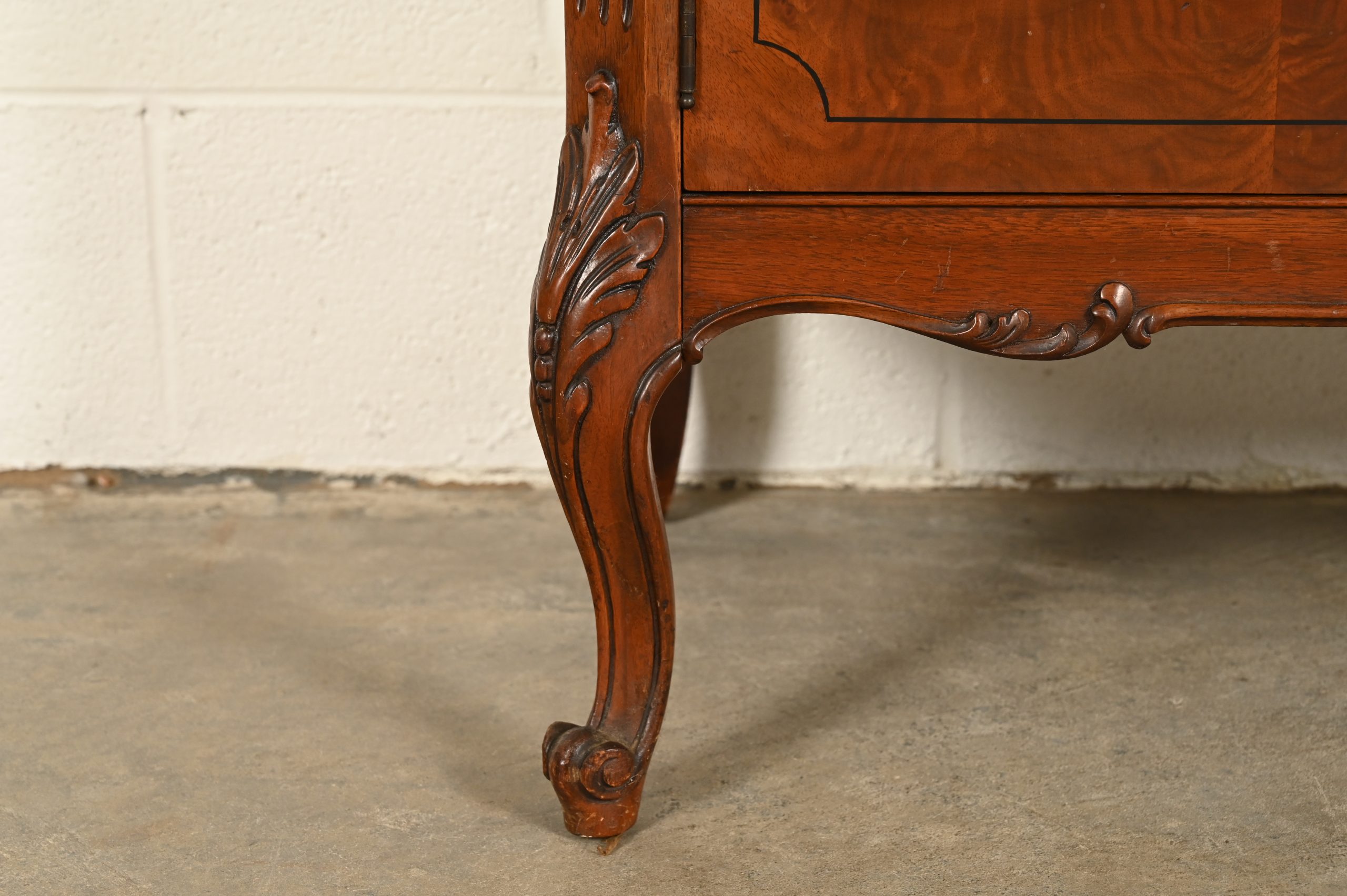 Romweber French Provincial Louis XV Carved Walnut and Burl Wood Breakfront Bookcase Cabinet, Circa 1930s - Image 14