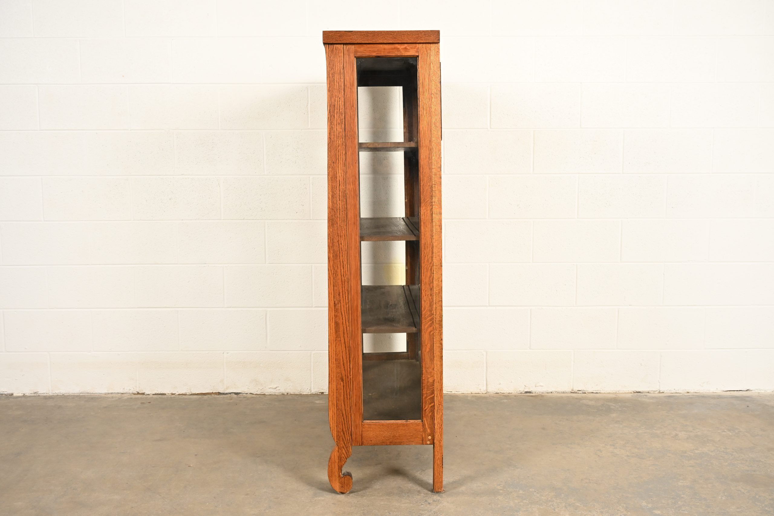 Berkey & Gay Style Antique Mission Oak Arts & Crafts Bookcase Cabinet, Circa 1910 - Image 14