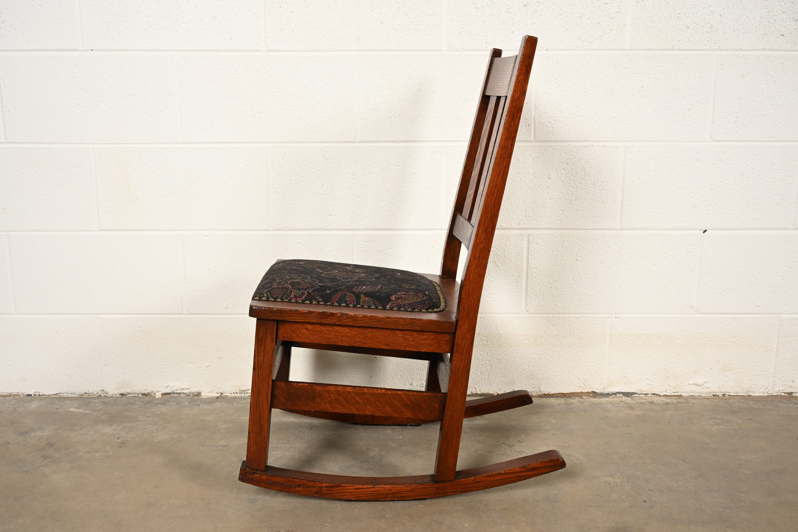 Stickley Brothers Antique Mission Oak Arts & Crafts Sewing Rocking Chair, Circa 1900 - Image 8