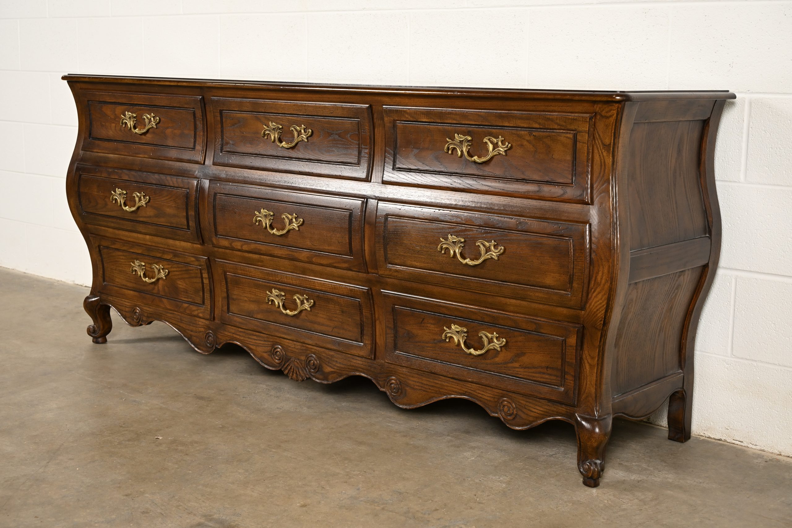 Baker Furniture French Provincial Louis XV Carved Oak and Burl Wood Triple Dresser or Credenza - Image 3