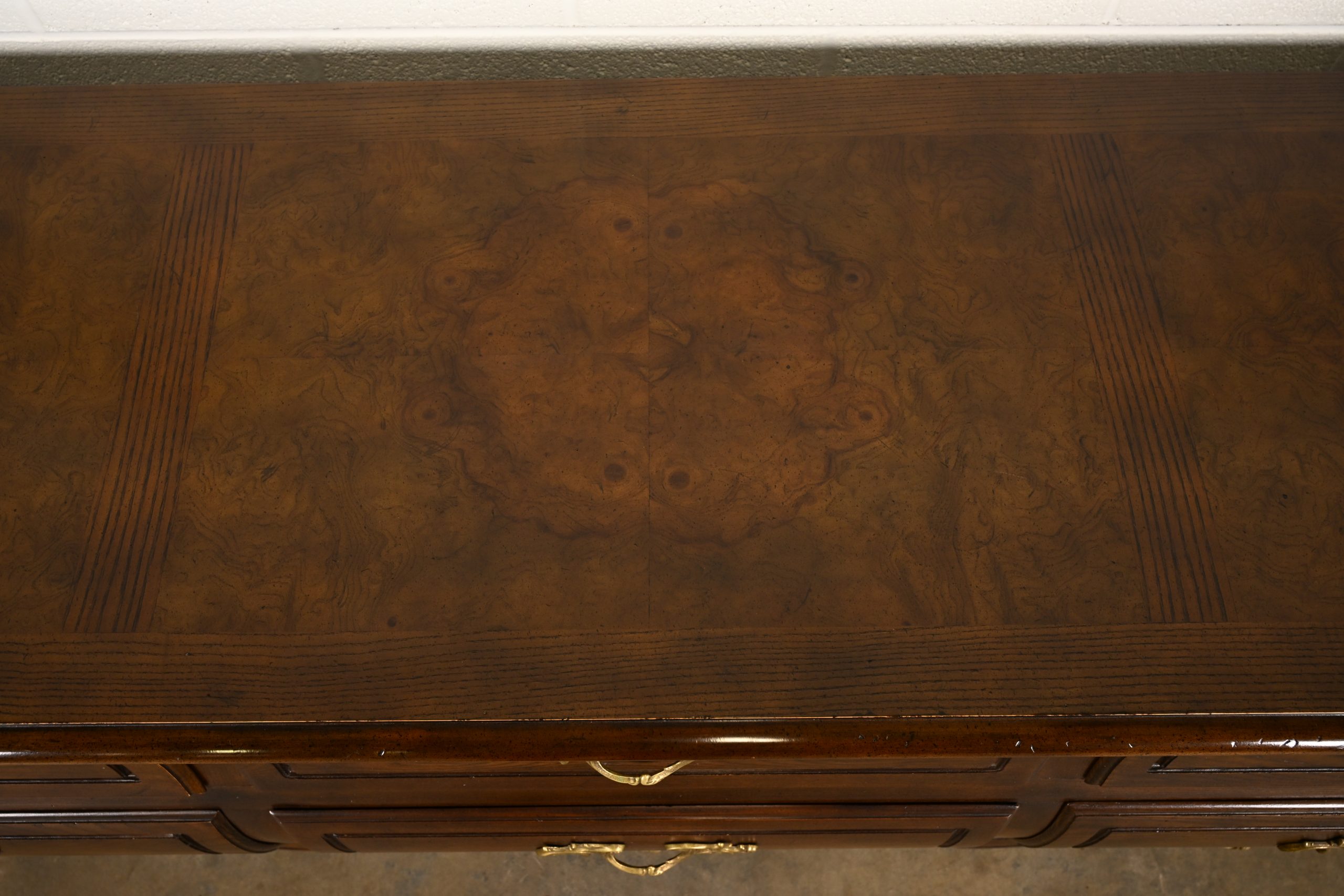 Baker Furniture French Provincial Louis XV Carved Oak and Burl Wood Triple Dresser or Credenza - Image 11