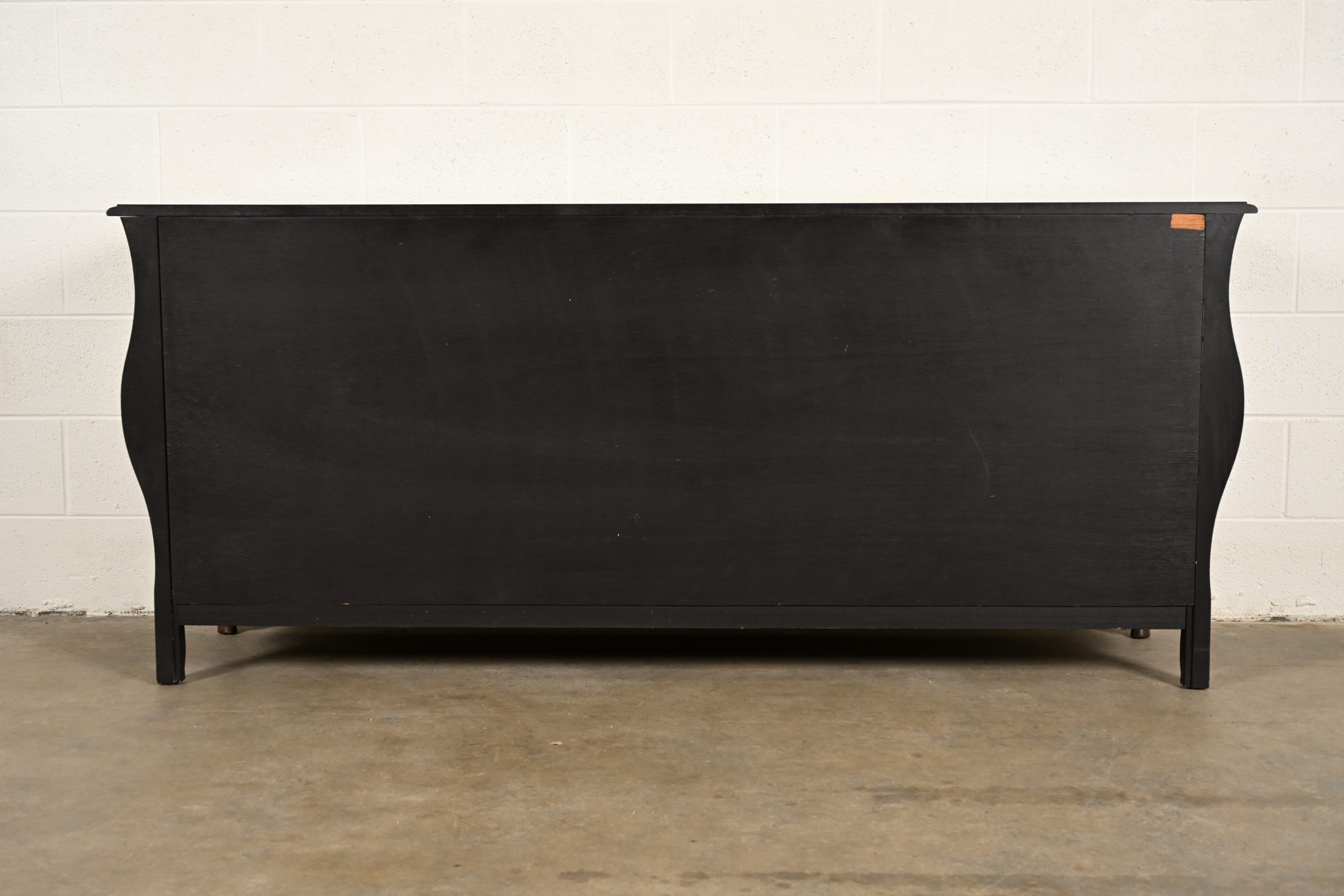 Baker Furniture French Provincial Louis XV Carved Oak and Burl Wood Triple Dresser or Credenza - Image 15
