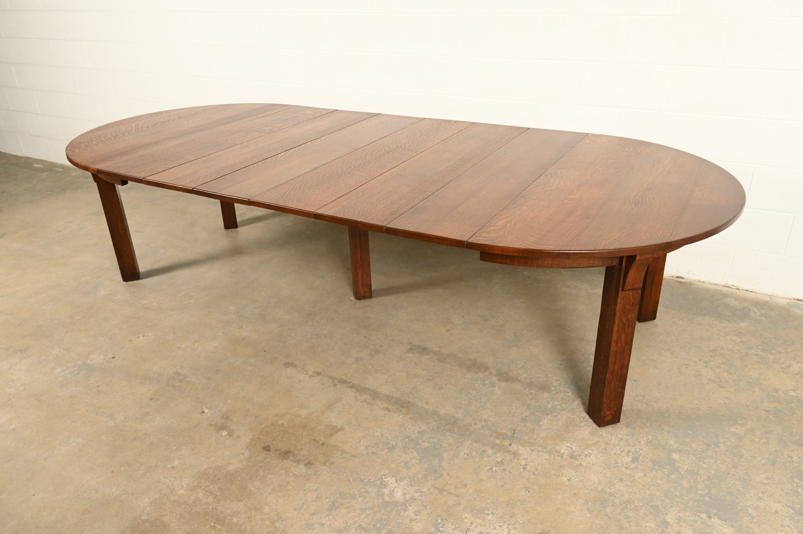 Limbert Antique Mission Oak Arts & Crafts Five-Leg Extension Dining Table, Newly Refinished - Image 8