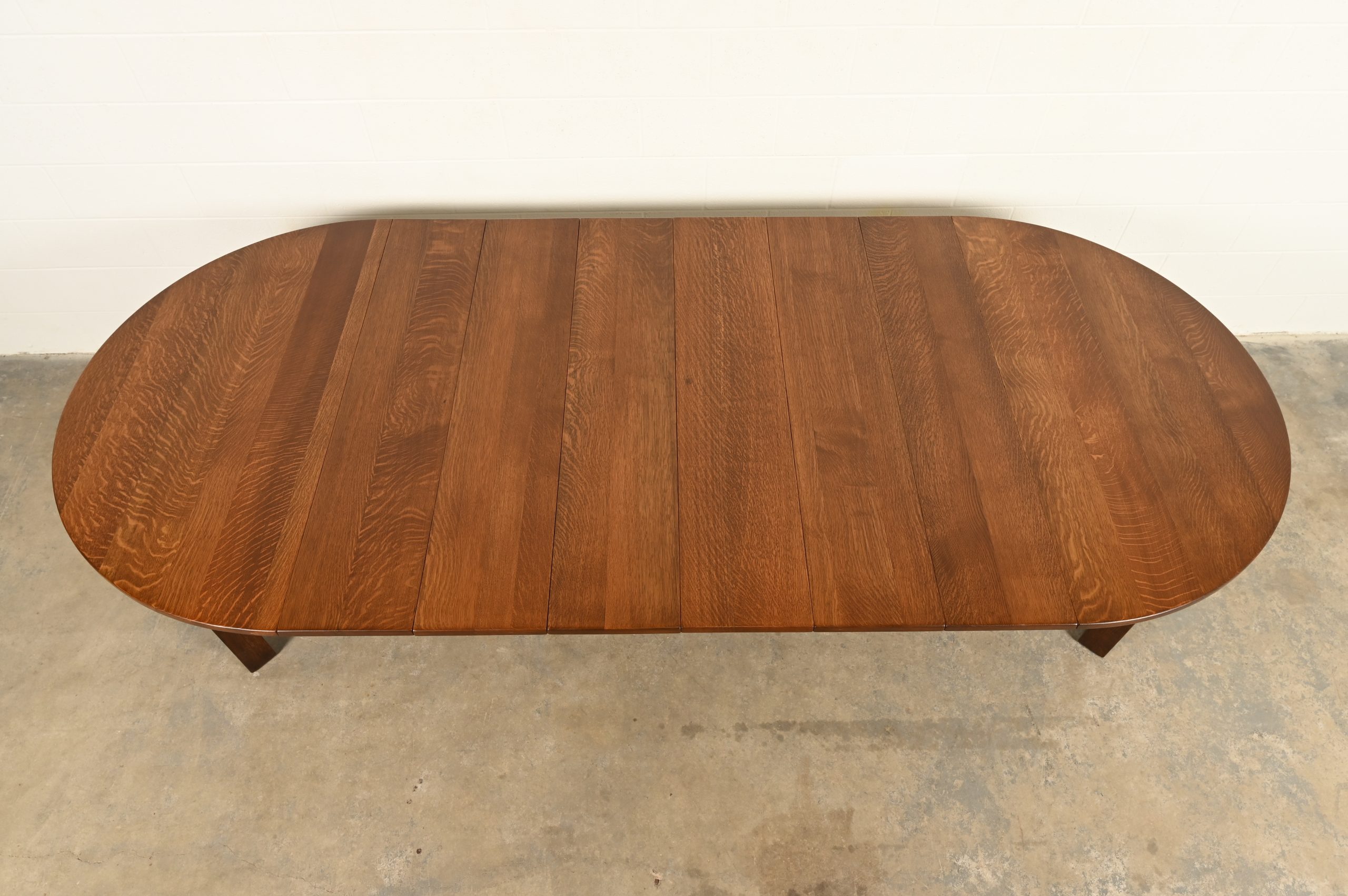 Limbert Antique Mission Oak Arts & Crafts Five-Leg Extension Dining Table, Newly Refinished - Image 9