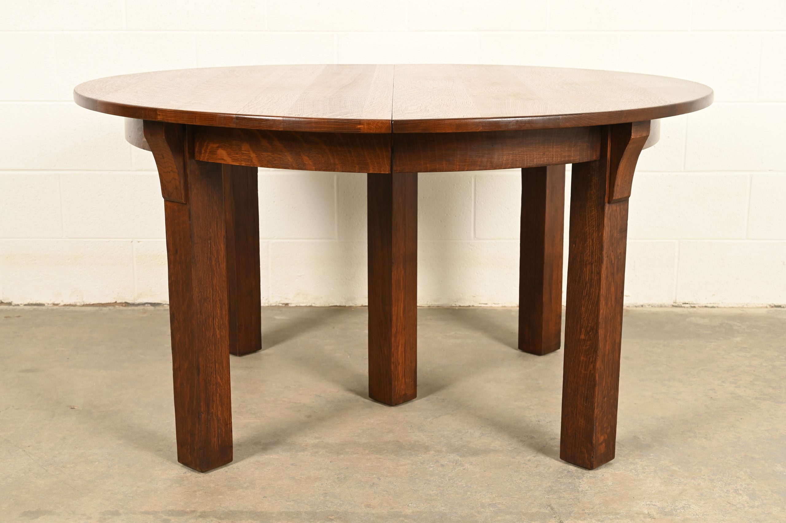 Limbert Antique Mission Oak Arts & Crafts Five-Leg Extension Dining Table, Newly Refinished - Image 2