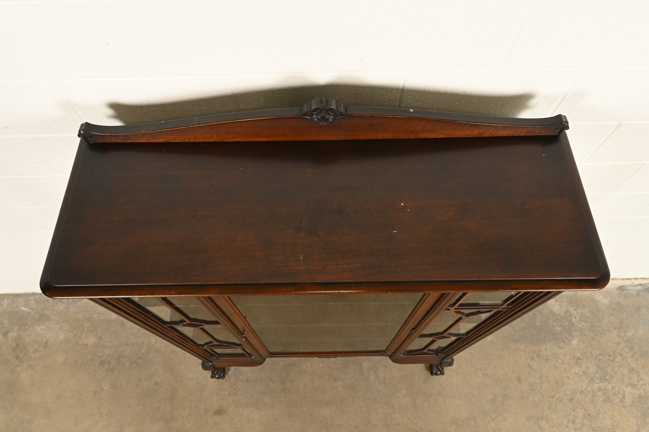 Berkey & Gay Style Antique Chippendale Carved Mahogany Bookcase Cabinet, Circa 1920s - Image 6