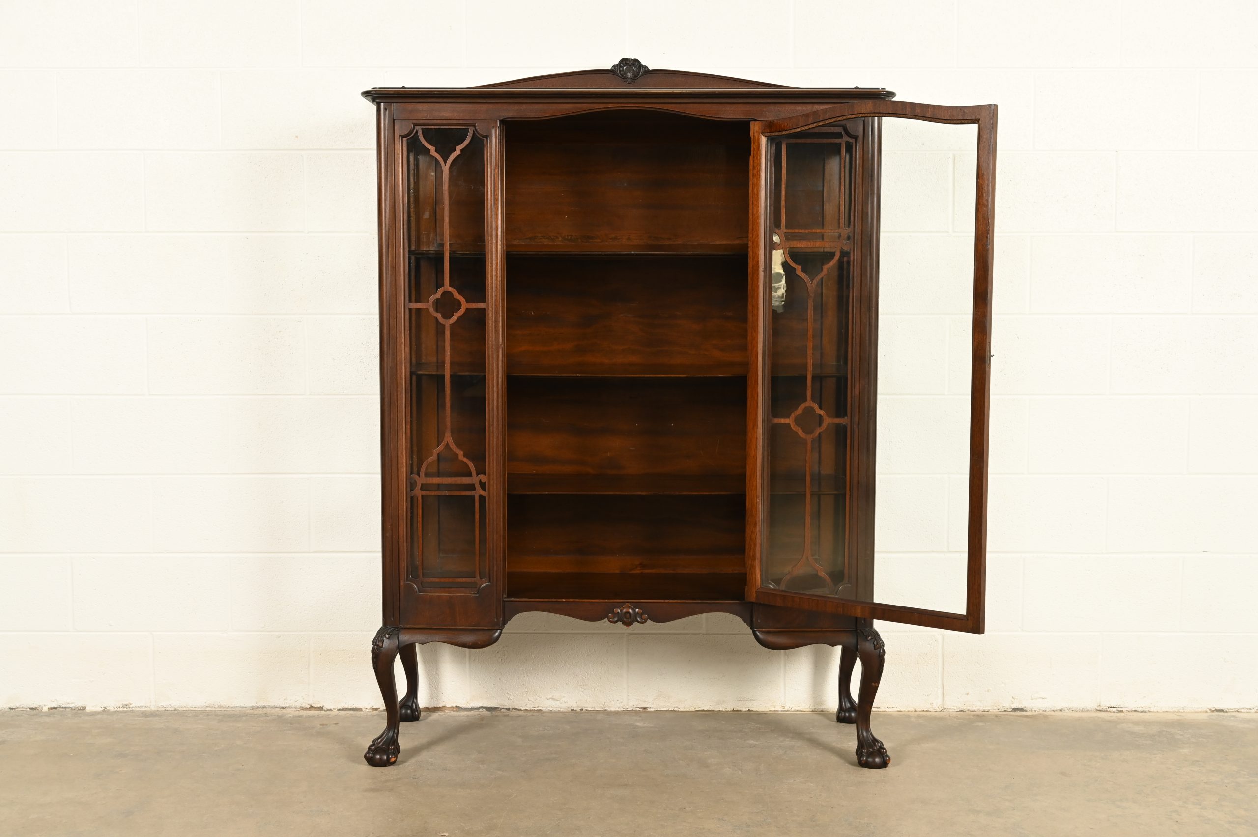 Berkey & Gay Style Antique Chippendale Carved Mahogany Bookcase Cabinet, Circa 1920s - Image 5