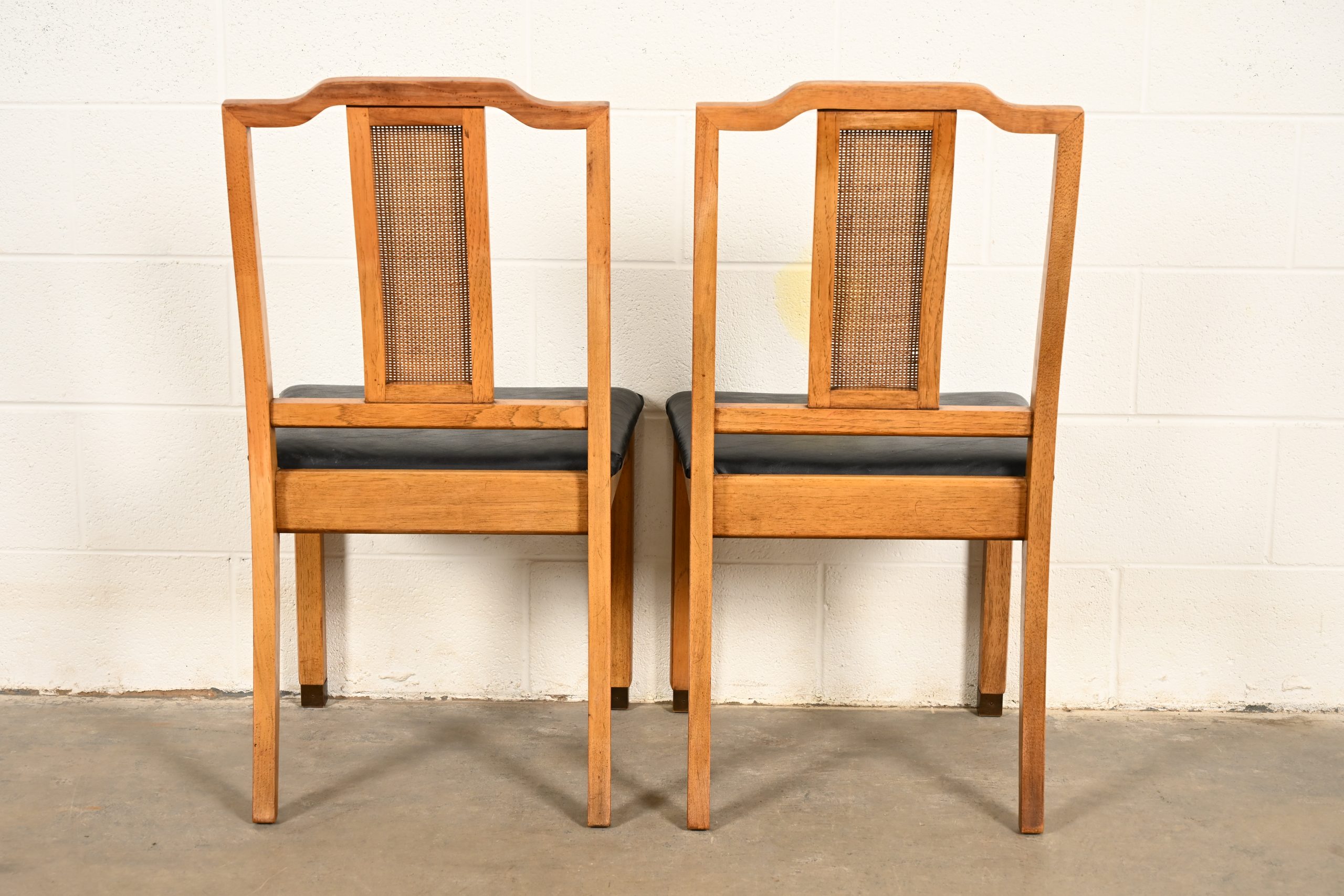 Henredon Style Mid-Century Hollywood Regency Carved Walnut and Cane Dining Chairs, Set of Six - Image 14