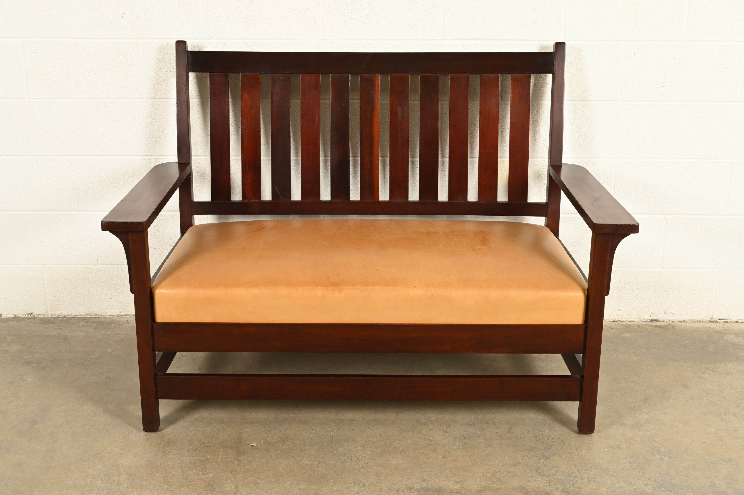 L. & J. G. Stickley Antique Mission Arts & Crafts Onondaga Mahogany Bench or Settle Sofa, Circa 1902 - Image 2