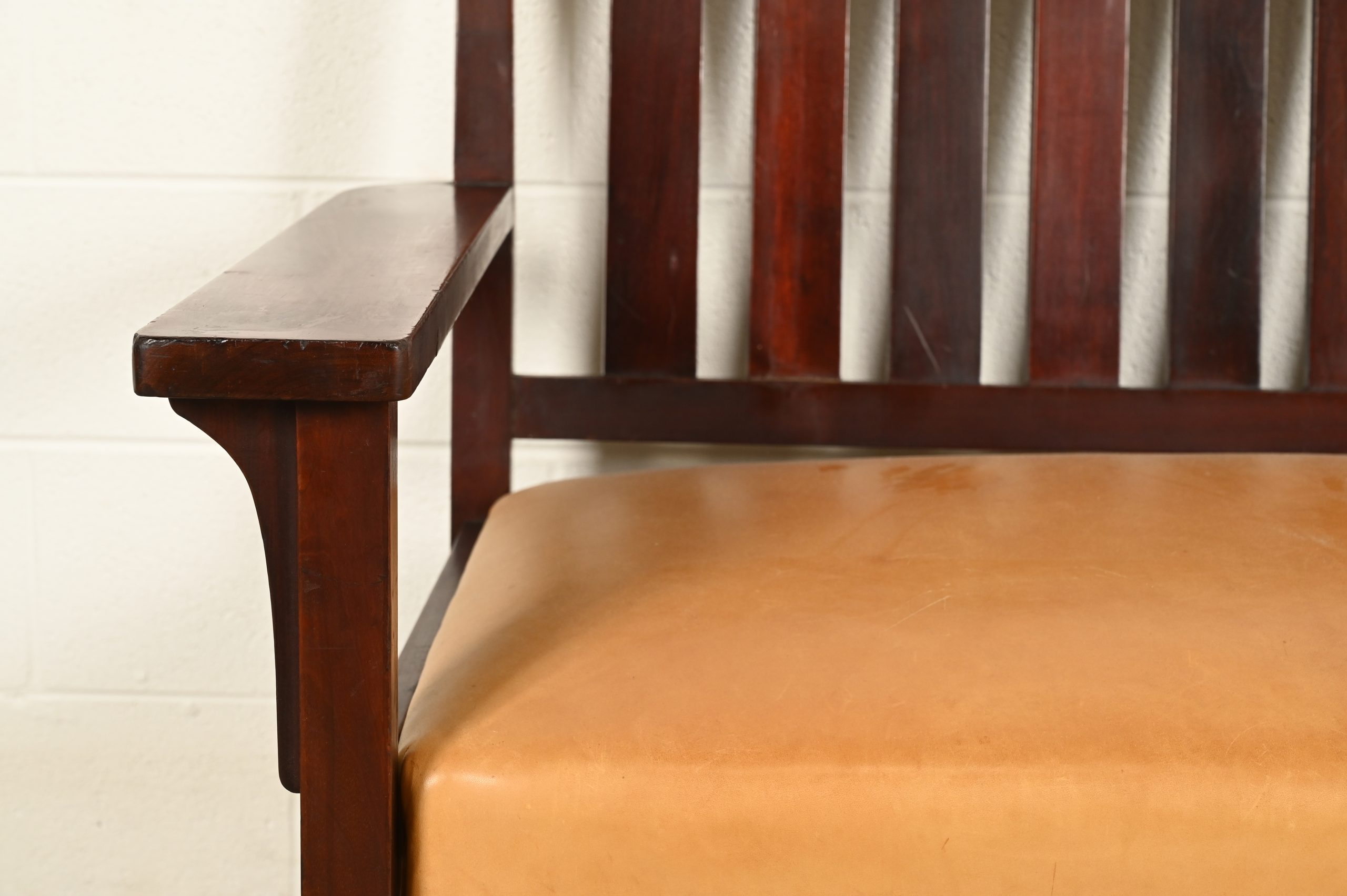 L. & J. G. Stickley Antique Mission Arts & Crafts Onondaga Mahogany Bench or Settle Sofa, Circa 1902 - Image 7