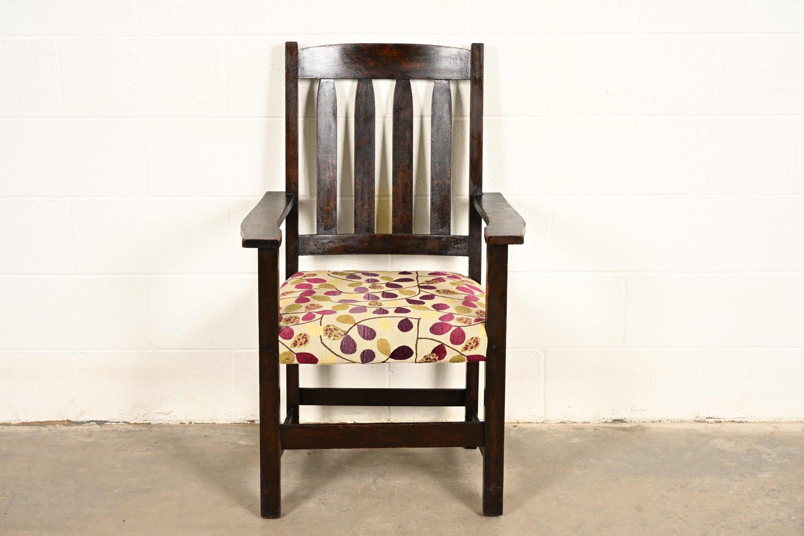 Limbert Antique Mission Oak Arts & Crafts Armchair, Circa 1910 - Image 4