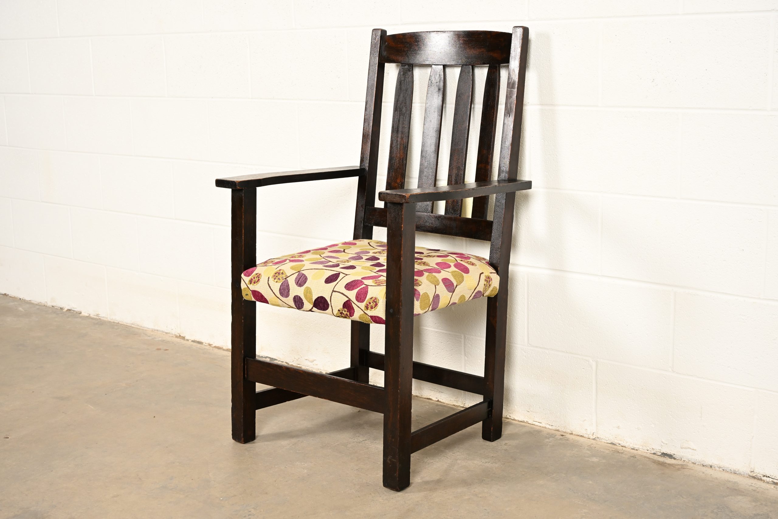 Limbert Antique Mission Oak Arts & Crafts Armchair, Circa 1910 - Image 2