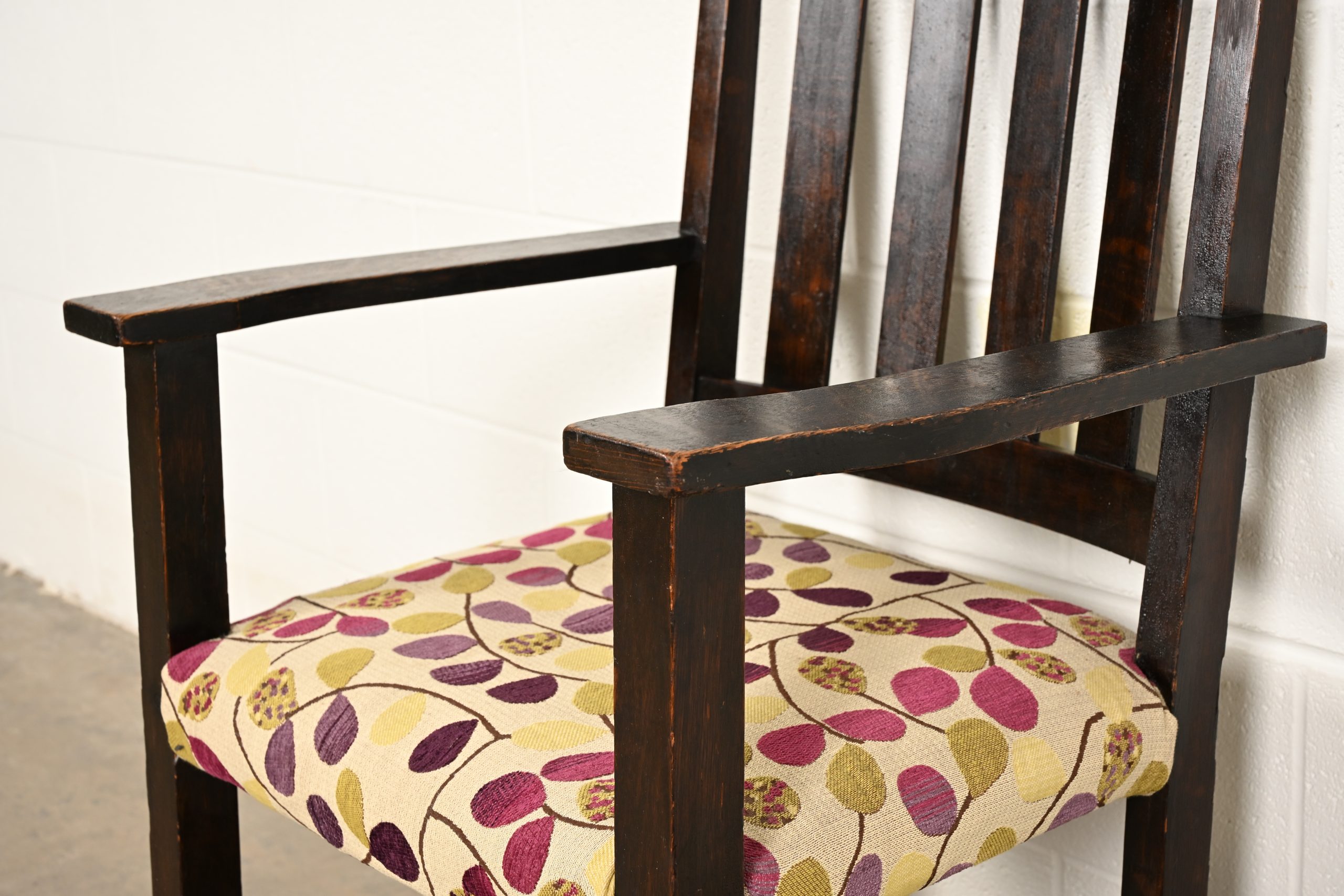 Limbert Antique Mission Oak Arts & Crafts Armchair, Circa 1910 - Image 10