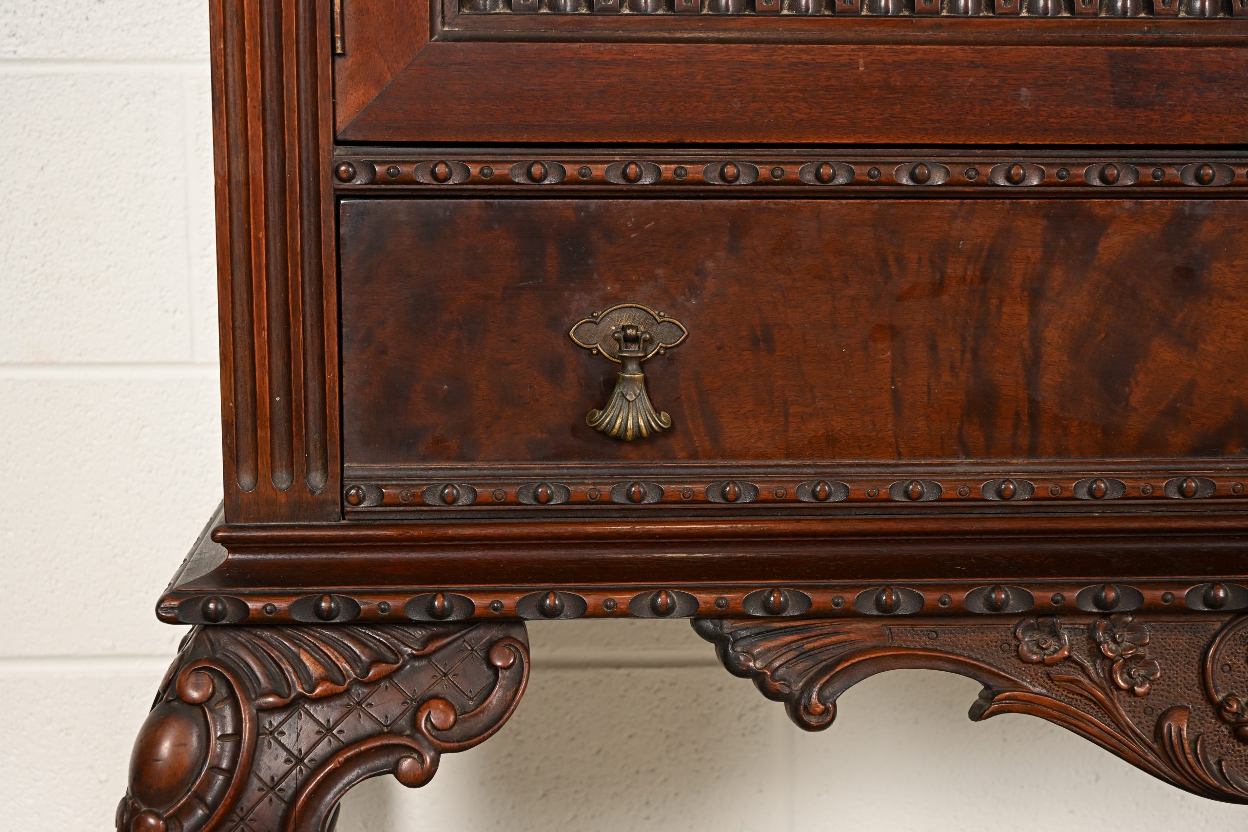 Berkey & Gay Style Antique Chippendale Carved Walnut and Burl Wood Bookcase or Bar Cabinet, Circa 1920s - Image 14