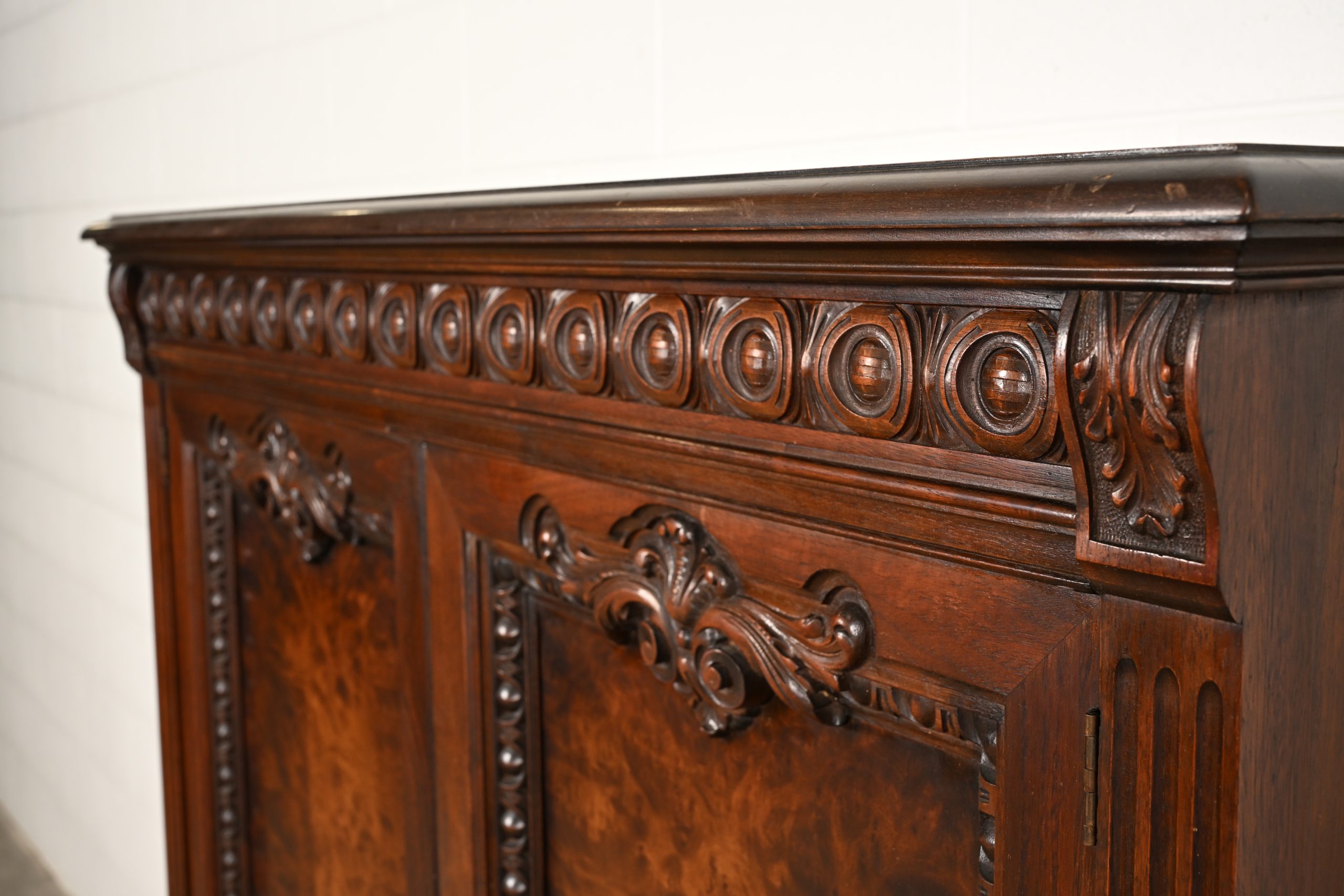 Berkey & Gay Style Antique Chippendale Carved Walnut and Burl Wood Bookcase or Bar Cabinet, Circa 1920s - Image 10