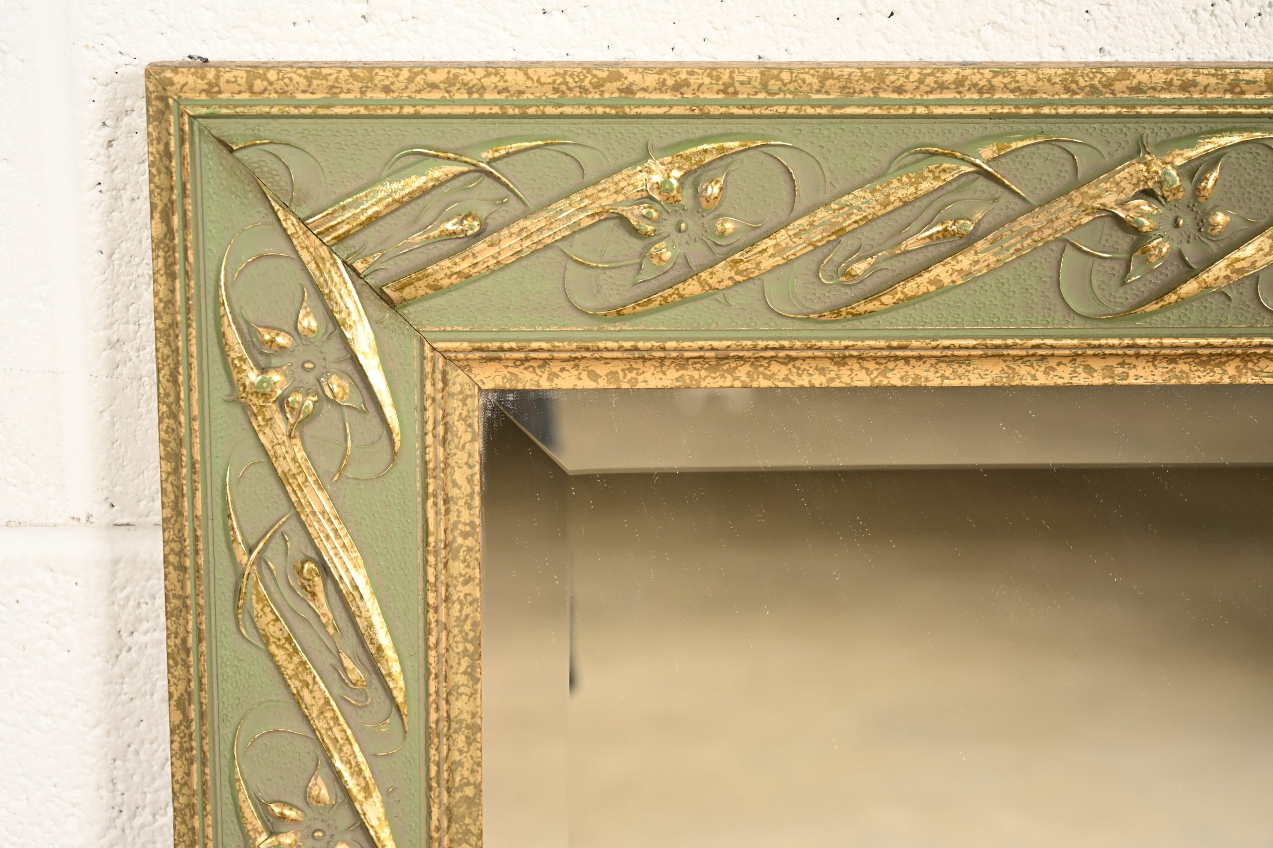 John Widdicomb Style Italian Regency Louis XVI Carved Painted and Gold Gilt Wall Mirror - Image 5